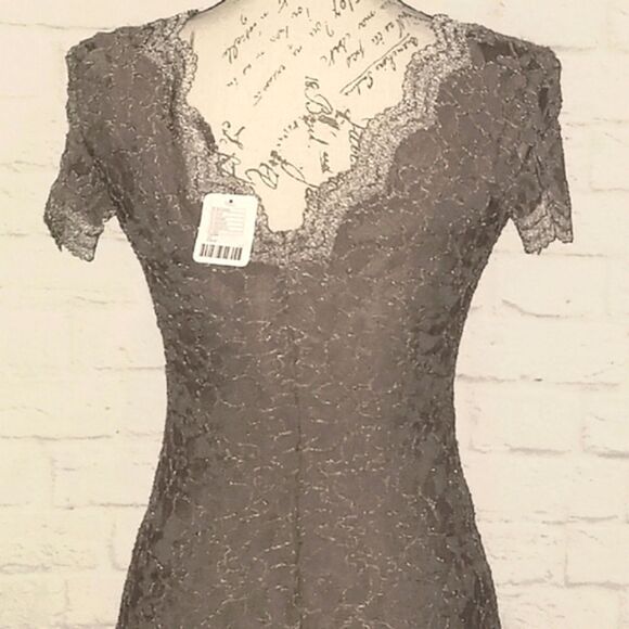 NWT, Kimchi Blue Taupe Colored   Lace Overlay Scalloped Bodycon Mini Dress, XS - Picture 3 of 8